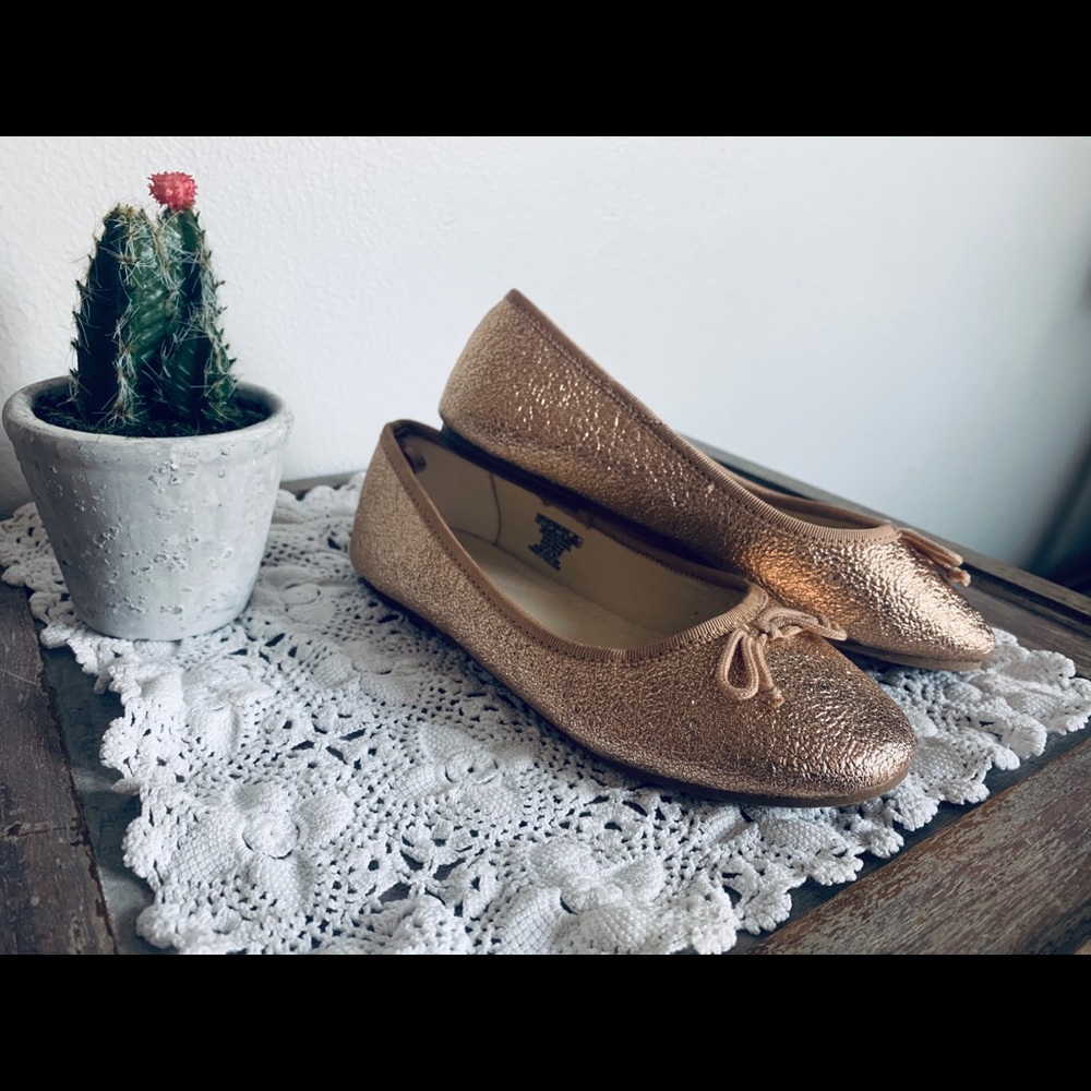 Gap ballerina flats color Rose gold  New